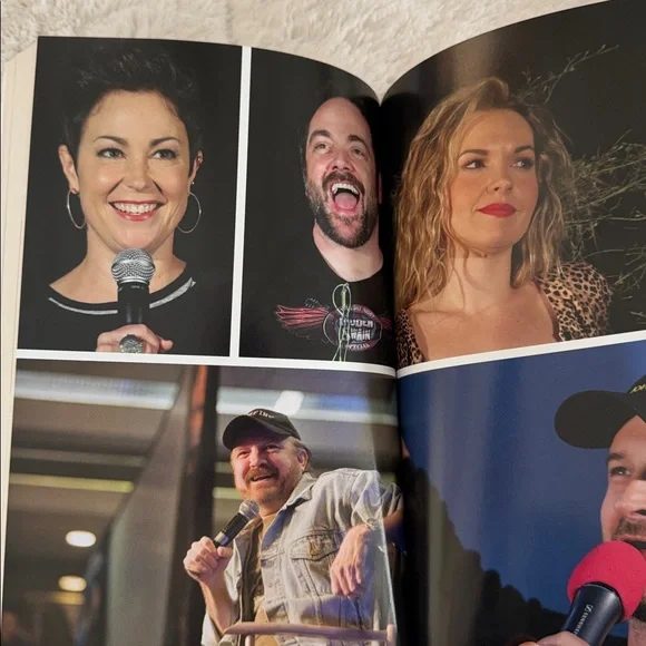 Supernatural Lot of 3 Books Family Don't End With Blood Fangasm Coloring Book - Picture 12 of 16